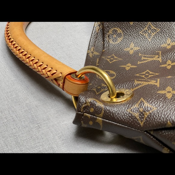 LV Artsy MM - Picture 8 of 14